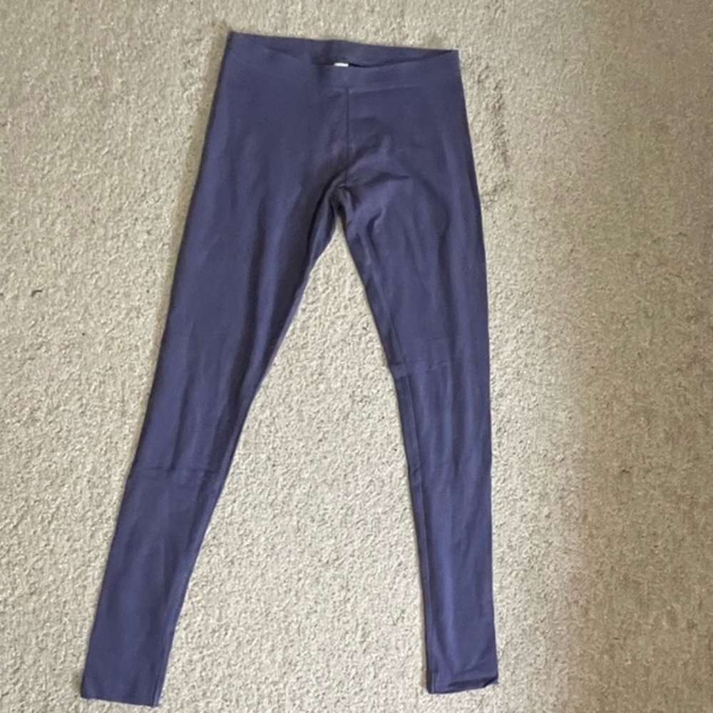 Purple Yoga Leggings size Small by VS‎ Yoga